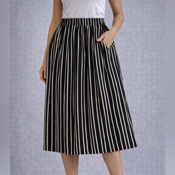 J. Crew Dresses & Skirts - J.Crew Black & White Striped Midi Skirt Size 4 | Elastic Waist Pockets Classic